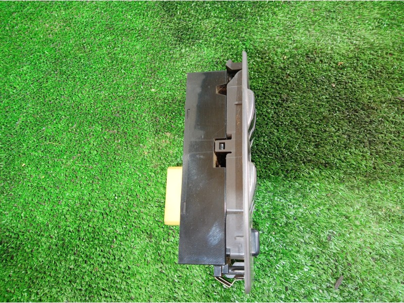 Recambio de mando elevalunas delantero derecho para mitsubishi montero (v20/v40) 2.8 turbodiesel referencia OEM IAM   