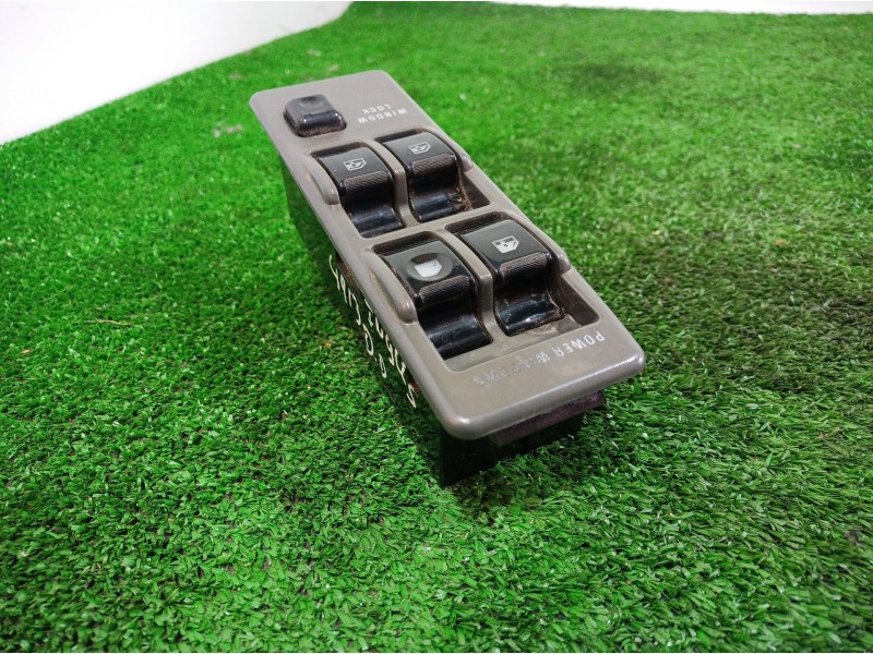 Recambio de mando elevalunas delantero derecho para mitsubishi montero (v20/v40) 2.8 turbodiesel referencia OEM IAM   