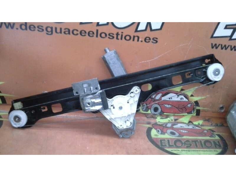 Recambio de elevalunas trasero derecho para mercedes-benz clase c (w203) berlina 200 cdi (203.004) referencia OEM IAM   