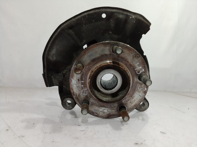 Recambio de mangueta delantera izquierda para mazda 626 monovolumen (gw) 2.0 exclusive (85kw) referencia OEM IAM   