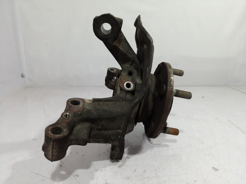 Recambio de mangueta delantera izquierda para mazda 626 monovolumen (gw) 2.0 exclusive (85kw) referencia OEM IAM   