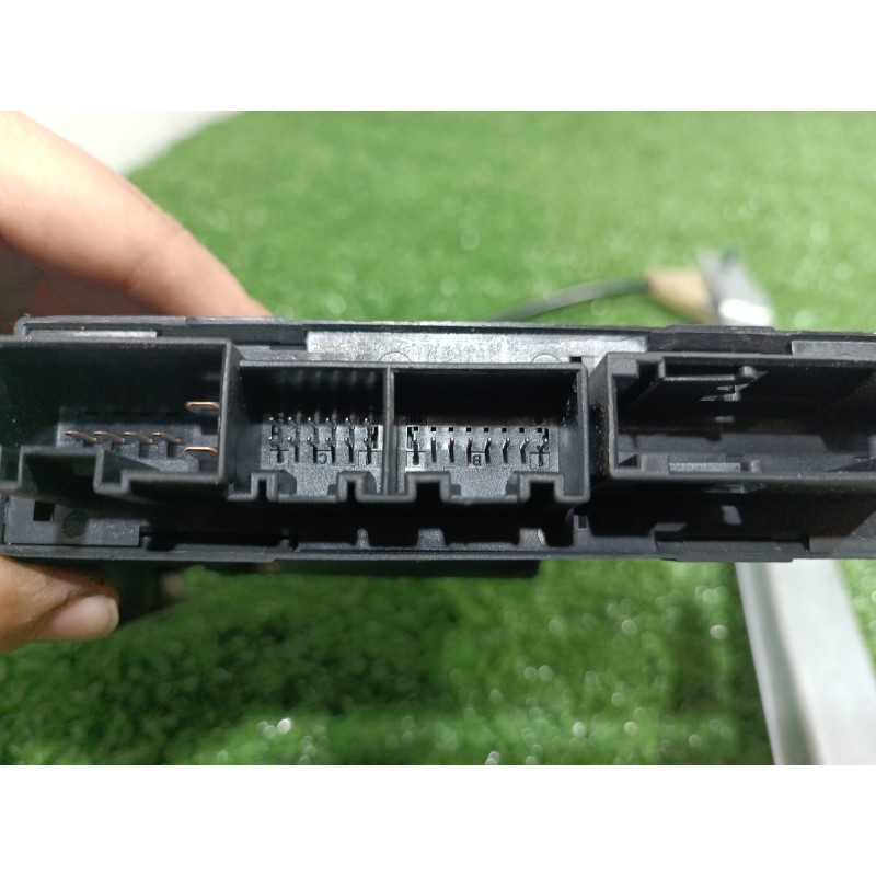 Recambio de elevalunas trasero derecho para audi a4 berlina (8e) 1.9 tdi (96kw) referencia OEM IAM 8E0959802A 105849103 97001059