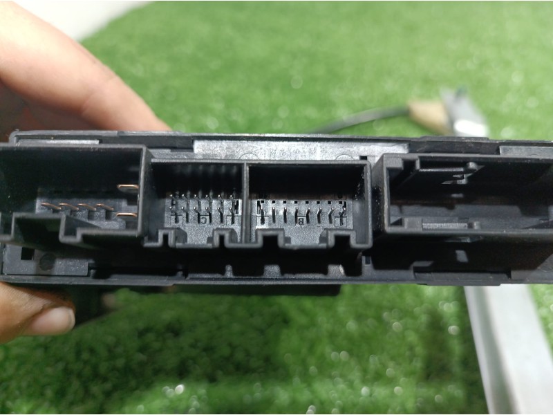 Recambio de elevalunas trasero derecho para audi a4 berlina (8e) 1.9 tdi (96kw) referencia OEM IAM 8E0959802A 105849103 97001059