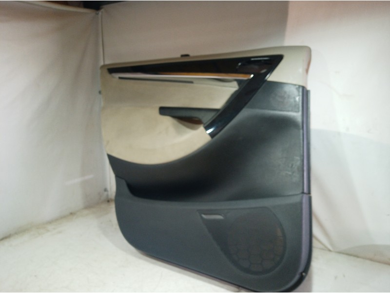 Recambio de guarnecido puerta trasera izquierda para citroën c4 picasso exclusive referencia OEM IAM 96851333 96851333 96851333