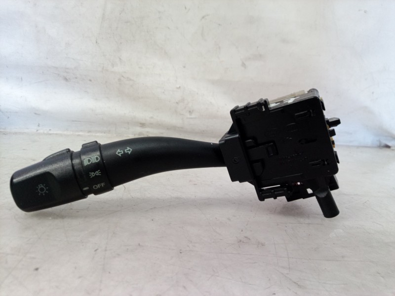 Recambio de mando intermitentes para hyundai sonata (nf) 2.0 crdi comfort ii referencia OEM IAM 3613M0LHD 3613M0LHD 3613M0L