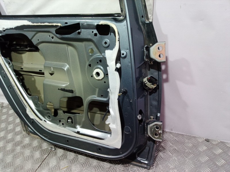 Recambio de puerta trasera izquierda para peugeot 307 break / sw (s1) referencia OEM IAM   