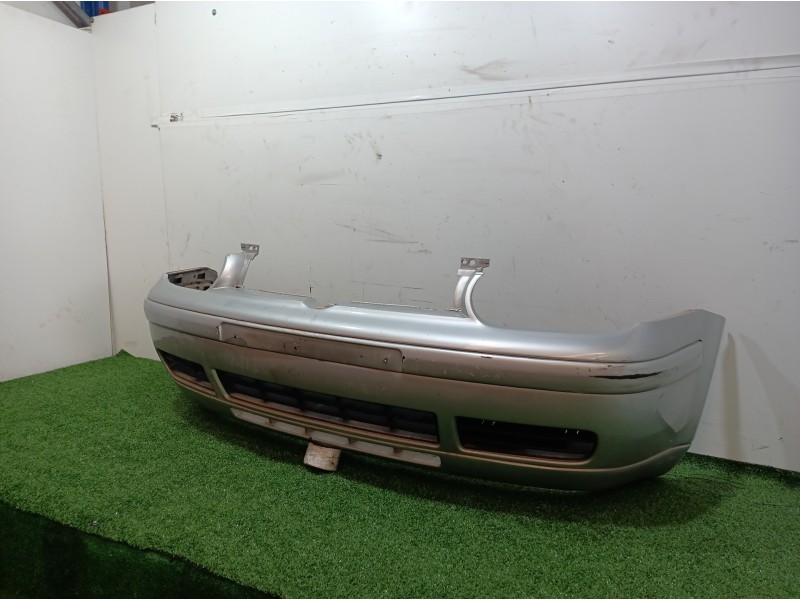 Recambio de paragolpes delantero para volkswagen golf iv berlina (1j1) referencia OEM IAM   
