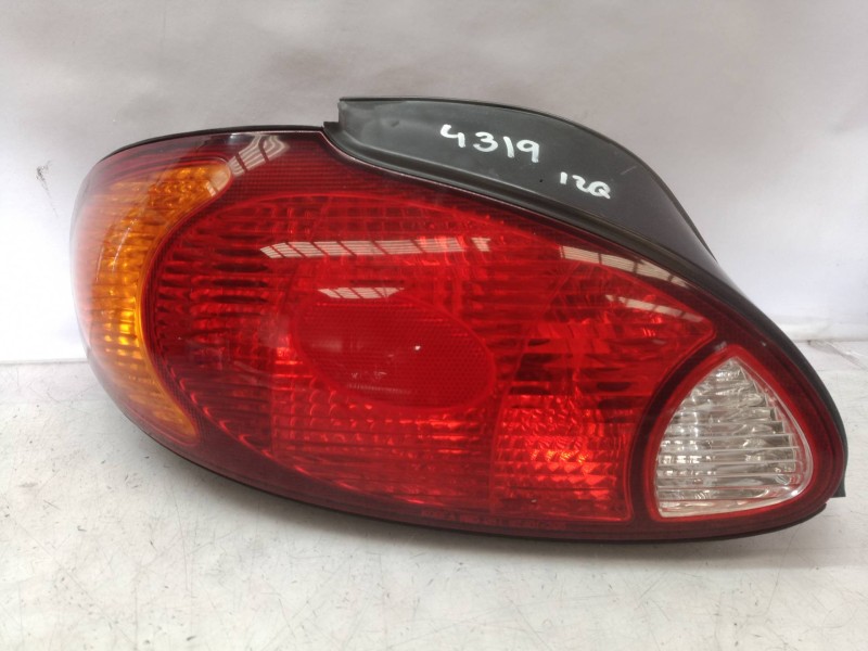 Recambio de piloto trasero izquierdo para hyundai lantra berlina (rd) 1.9 d gls referencia OEM IAM    Recambio de piloto trasero izquierdo para hyundai lantra berlina (rd) 1.9 d gls referencia OEM IAM