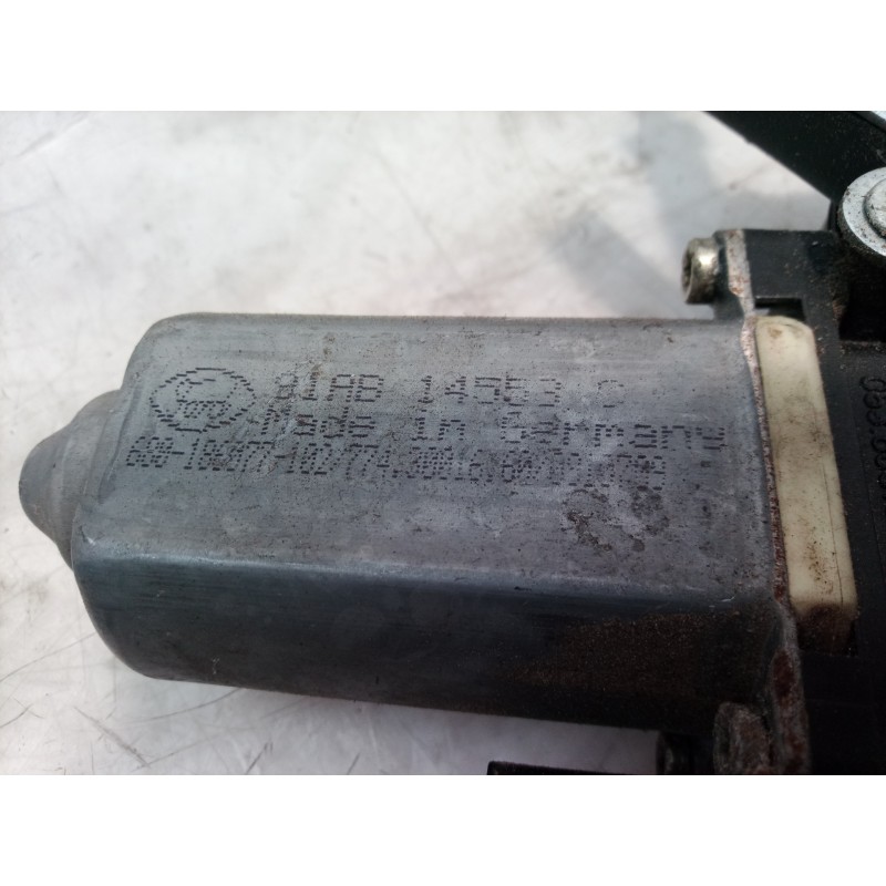 Recambio de elevalunas delantero derecho para mercedes-benz clase e (w210) berlina diesel 300 diesel (210.020) referencia OEM IA