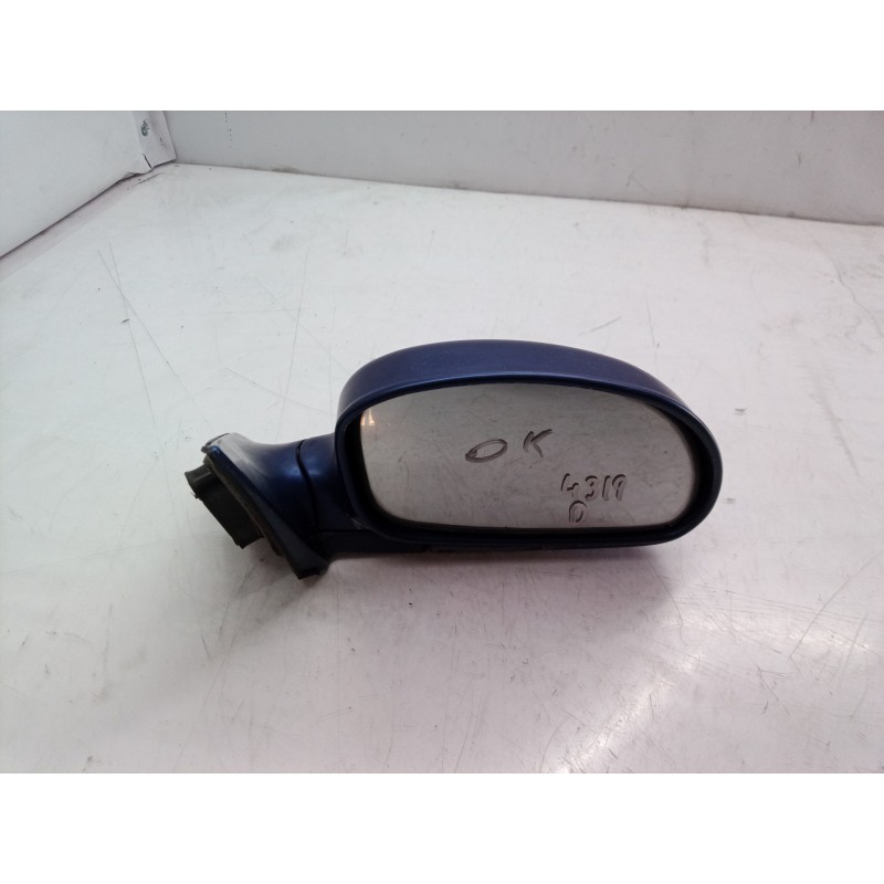 Recambio de retrovisor derecho para hyundai lantra berlina (rd) 1.9 d gls referencia OEM IAM 8760629860 8760629860 8760629860