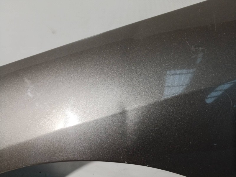 Recambio de aleta delantera izquierda para peugeot 407 st confort referencia OEM IAM    Recambio de aleta delantera izquierda para peugeot 407 st confort referencia OEM IAM