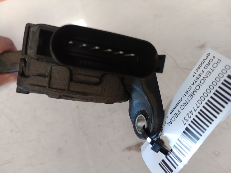 Recambio de potenciometro pedal para ford fiesta (cb1) ambiente referencia OEM IAM 6PV009517 6PV009517 6PV009517