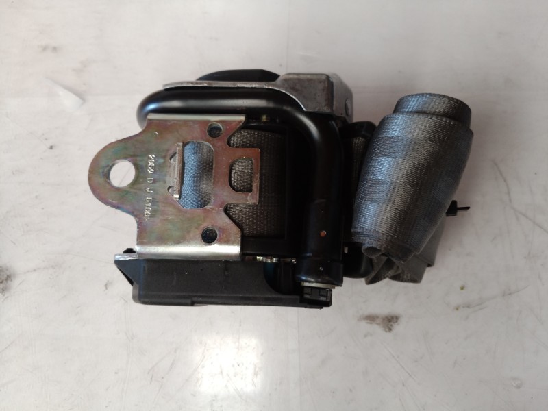 Recambio de cinturon seguridad trasero derecho para audi a6 avant (4b5) 2.5 tdi quattro referencia OEM IAM   
