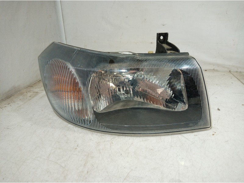 Recambio de faro derecho para ford transit mod. 2000 combi referencia OEM IAM 4C1613008 4C1613008 4C1613008