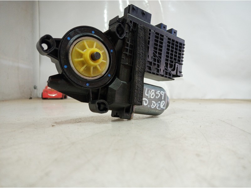 Recambio de motor elevalunas delantero derecho para citroën c4 picasso exclusive referencia OEM IAM 9682495680 9682495680 968249