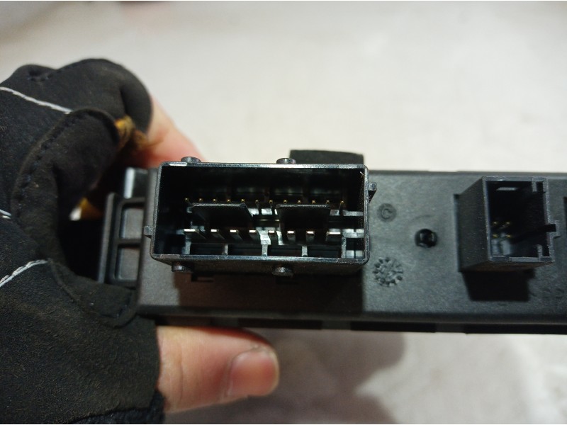 Recambio de motor elevalunas delantero izquierdo para citroën c4 picasso exclusive referencia OEM IAM 9682495680 9682495680 9682