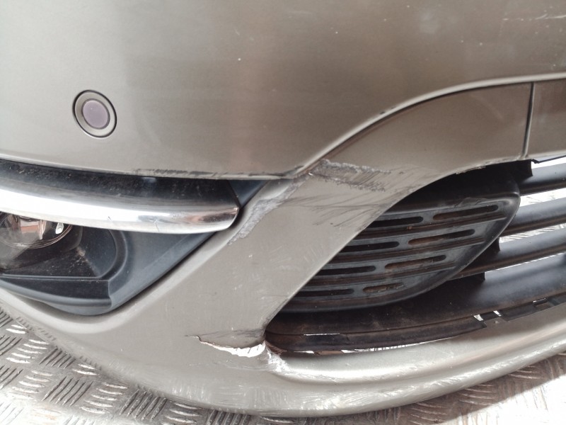 Recambio de paragolpes delantero para citroën c4 picasso exclusive referencia OEM IAM   