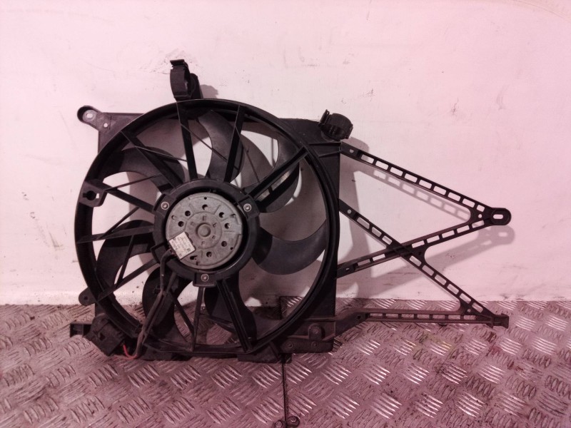 Recambio de electroventilador para opel astra h berlina enjoy referencia OEM IAM 0130303987 0130303987 13205946