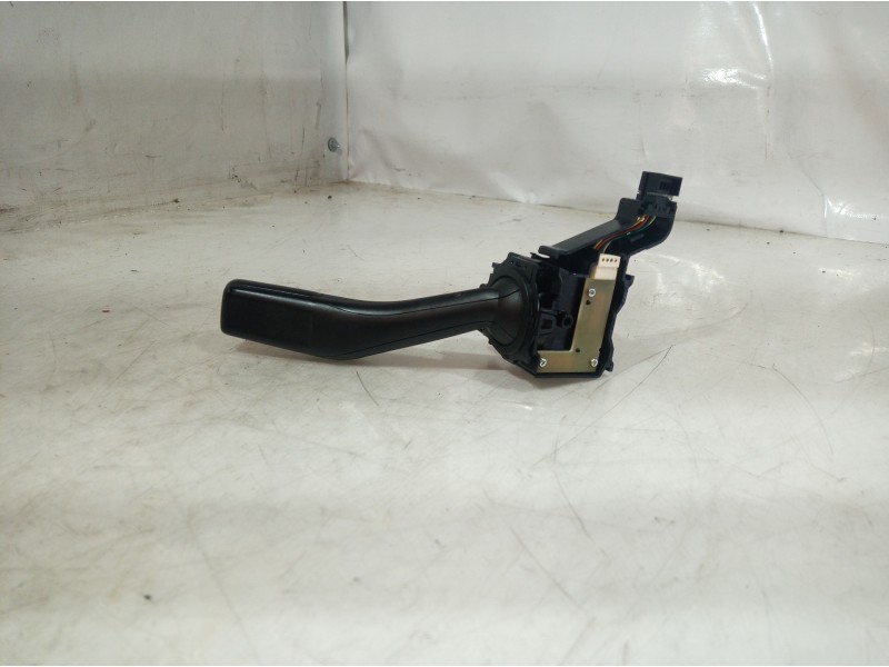 Recambio de mando luces para volkswagen golf v berlina (1k1) conceptline (e) referencia OEM IAM 1K0953513 1K0953513 1K0953513