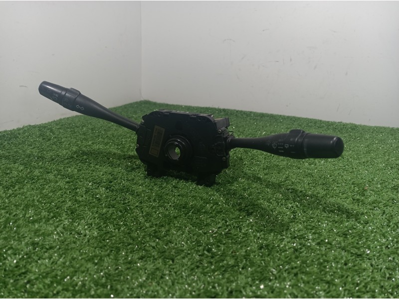 Recambio de mando multifuncion para nissan terrano/terrano.ii (r20) sport referencia OEM IAM 54034646A 54034646A 36940B