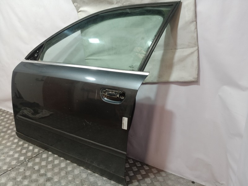 Recambio de puerta delantera izquierda para audi a4 berlina (8e) referencia OEM IAM   