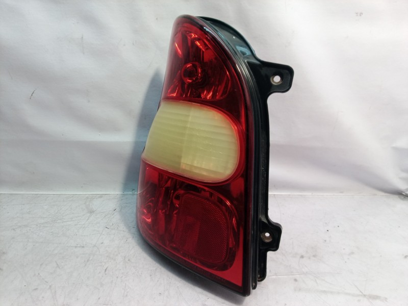 Recambio de piloto trasero izquierdo para kia carnival ii 2.9 crdi cat referencia OEM IAM   