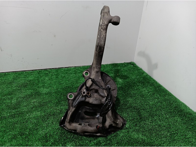 Recambio de mangueta delantera izquierda para mercedes-benz clase s (w221) berlina 500 l (221.171) referencia OEM IAM   