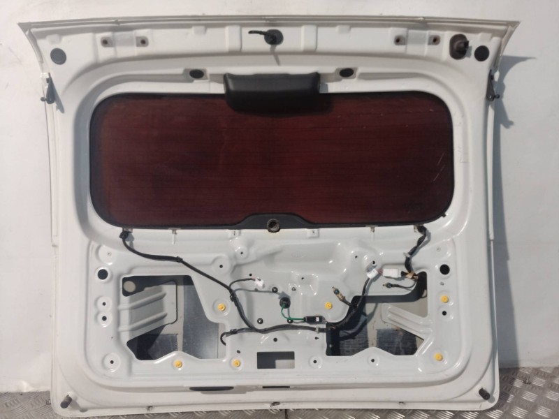 Recambio de porton trasero para kia soul referencia OEM IAM   