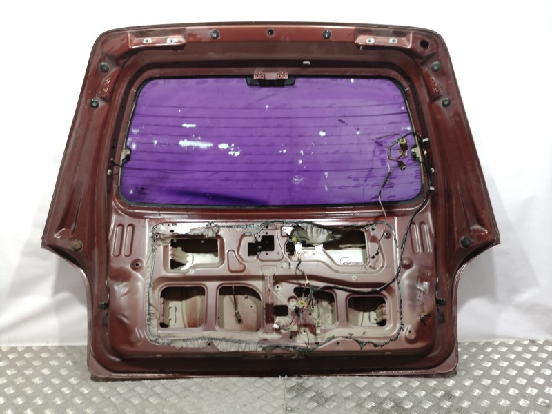 Recambio de porton trasero para kia carnival ii 2.9 crdi cat referencia OEM IAM   