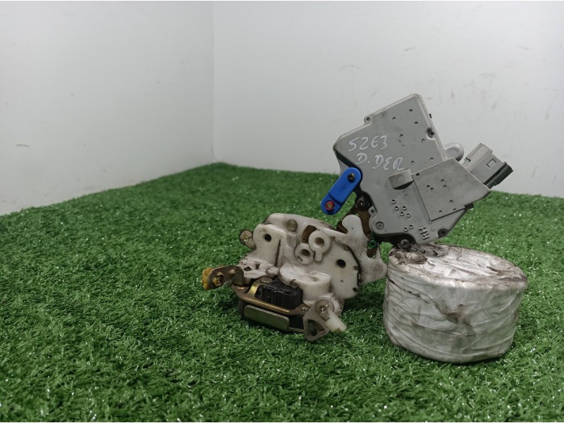 Recambio de cerradura puerta delantera derecha para nissan terrano/terrano.ii (r20) sport referencia OEM IAM   