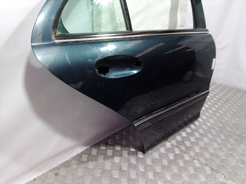 Recambio de puerta trasera derecha para mercedes-benz clase c (w203) familiar referencia OEM IAM   