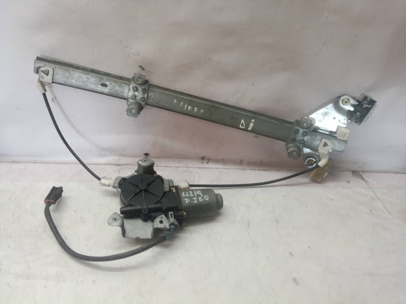 Recambio de elevalunas delantero izquierdo para nissan primera berlina (p11) básico referencia OEM IAM 807012F010 807012F010 807