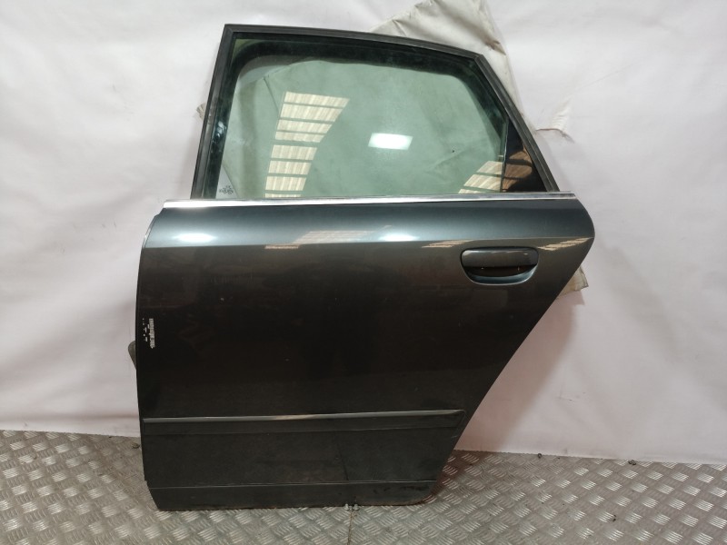 Recambio de puerta trasera izquierda para audi a4 berlina (8e) referencia OEM IAM   