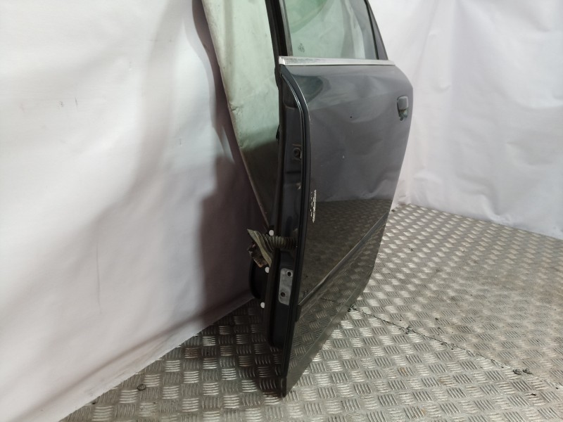 Recambio de puerta trasera izquierda para audi a4 berlina (8e) referencia OEM IAM   