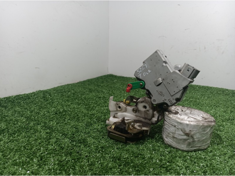 Recambio de cerradura puerta trasera derecha para nissan terrano/terrano.ii (r20) sport referencia OEM IAM   