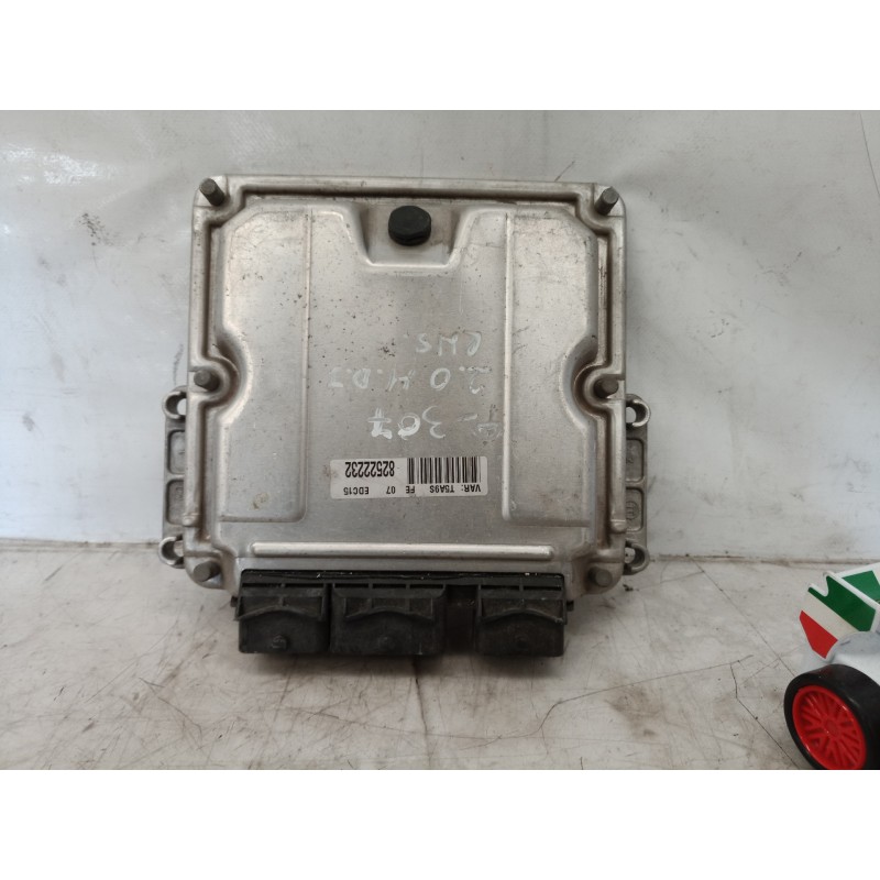 Recambio de centralita motor uce para peugeot 307 (s1) 2.0 hdi fap cat referencia OEM IAM 0281010779 0281010779 9644606180