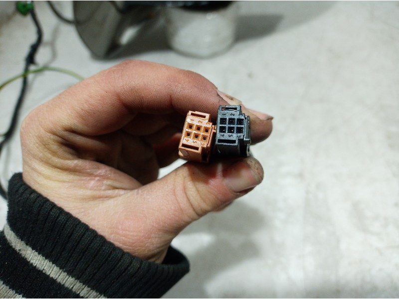 Recambio de retrovisor izquierdo para citroën c4 picasso exclusive referencia OEM IAM 034375 034375 034375