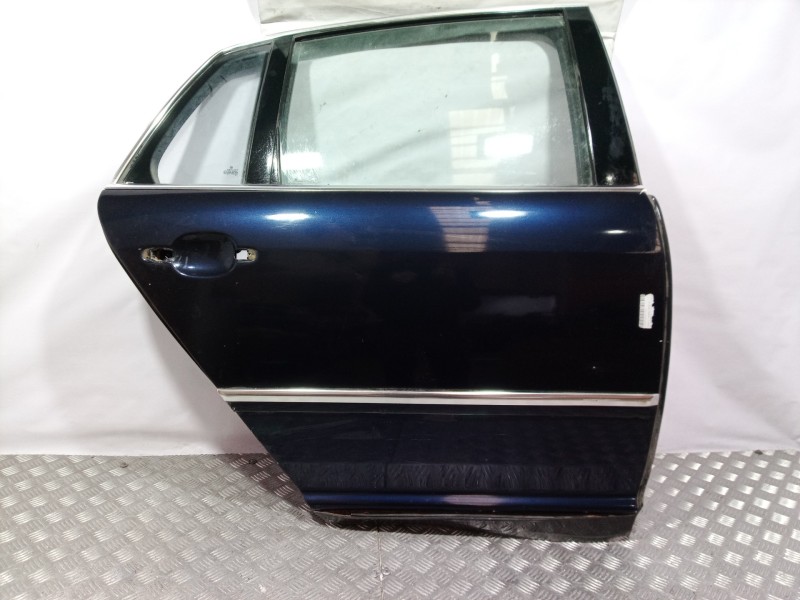Recambio de puerta trasera derecha para volkswagen phaeton (3d2/3d8) referencia OEM IAM   