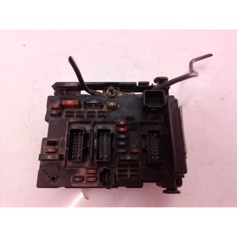 Recambio de caja reles / fusibles para peugeot 307 break / sw (s1) break xs referencia OEM IAM 9650664080 9650664080 9650664080
