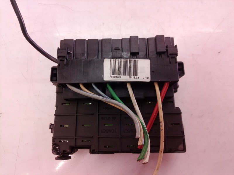 Recambio de caja reles / fusibles para peugeot 307 break / sw (s1) break xs referencia OEM IAM 9650664080 9650664080 9650664080