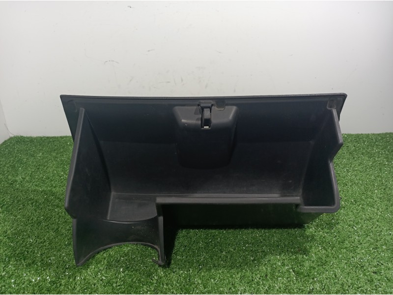 Recambio de guantera para peugeot 108 active referencia OEM IAM 555500H010 555500H010 555520H010