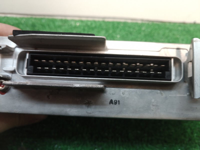 Recambio de centralita abs para audi 100 berlina (c4) referencia OEM IAM 17103972 17103972 443907379C