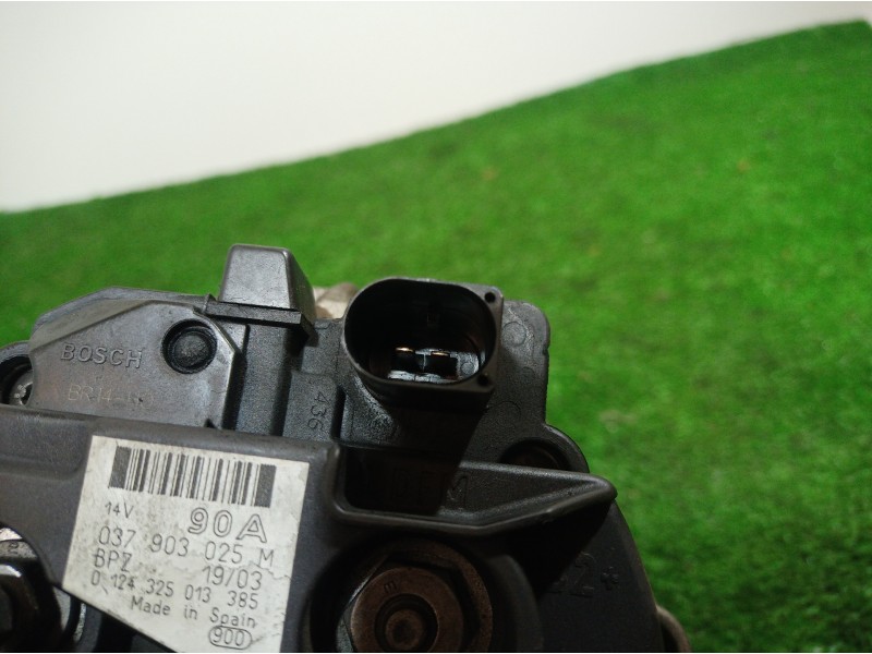 Recambio de alternador para seat ibiza (6l1) 1.4 16v referencia OEM IAM 037903025M 037903025M 0124325013385