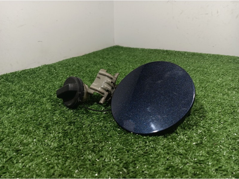 Recambio de tapa exterior combustible para peugeot 108 active referencia OEM IAM   