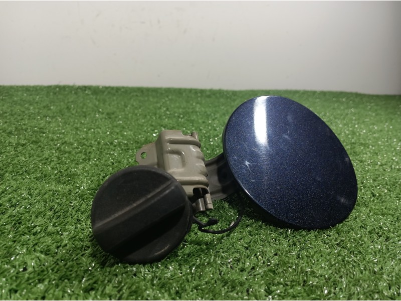 Recambio de tapa exterior combustible para peugeot 108 active referencia OEM IAM   