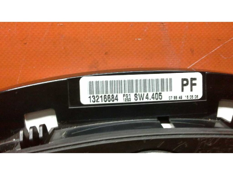 Recambio de cuadro instrumentos para opel zafira b essentia referencia OEM IAM 13216684  