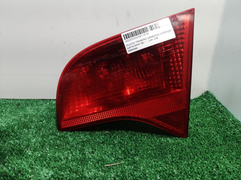 Recambio de piloto trasero derecho interior para audi a4 avant (8e) referencia OEM IAM 8E9945094 8E9945094 8E9945094