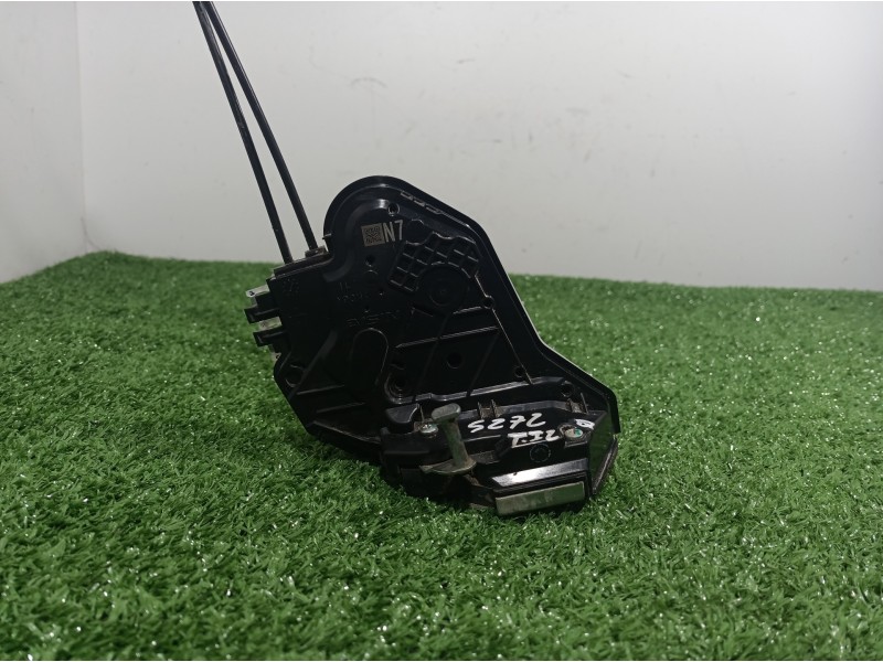 Recambio de cerradura puerta trasera izquierda para peugeot 108 active referencia OEM IAM   