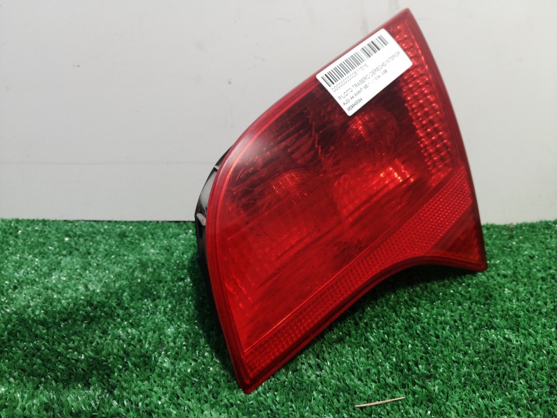 Recambio de piloto trasero derecho interior para audi a4 avant (8e) referencia OEM IAM 8E9945094 8E9945094 8E9945094