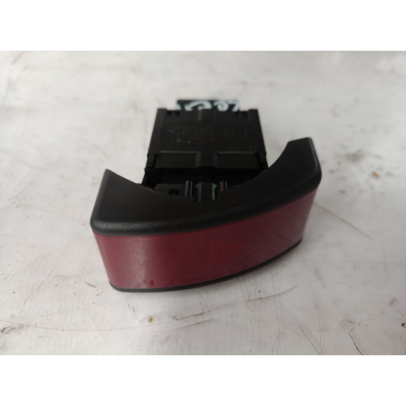 Recambio de warning para opel corsa c sri referencia OEM IAM 9164141 9164141 9164141